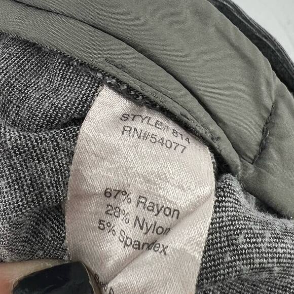 CAbi | Size 4 | Newport High Rise Pointe Knit Pant in Stone Grey #8114 - Picture 4 of 7